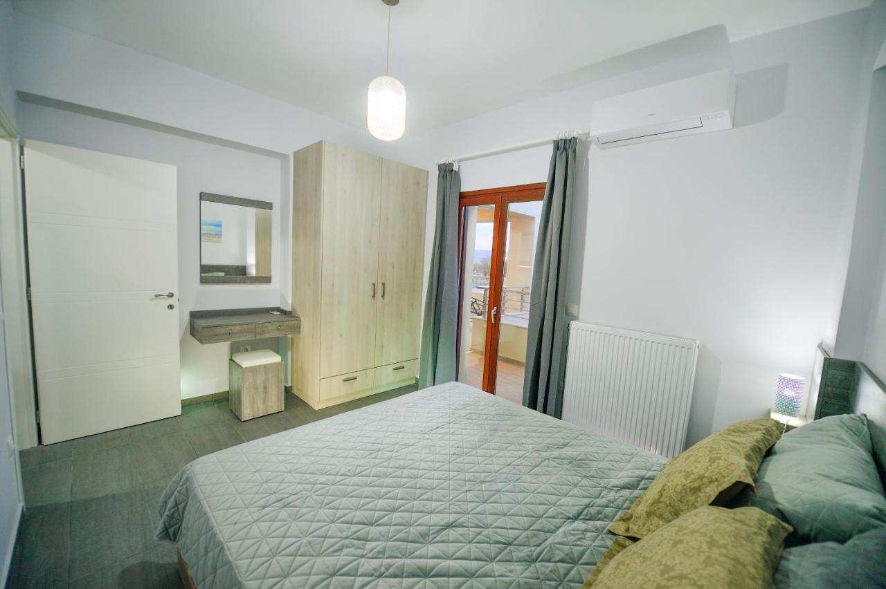 Ammos Apartment - Brand New, Stylish, By The Beach Kíssamos Exteriör bild